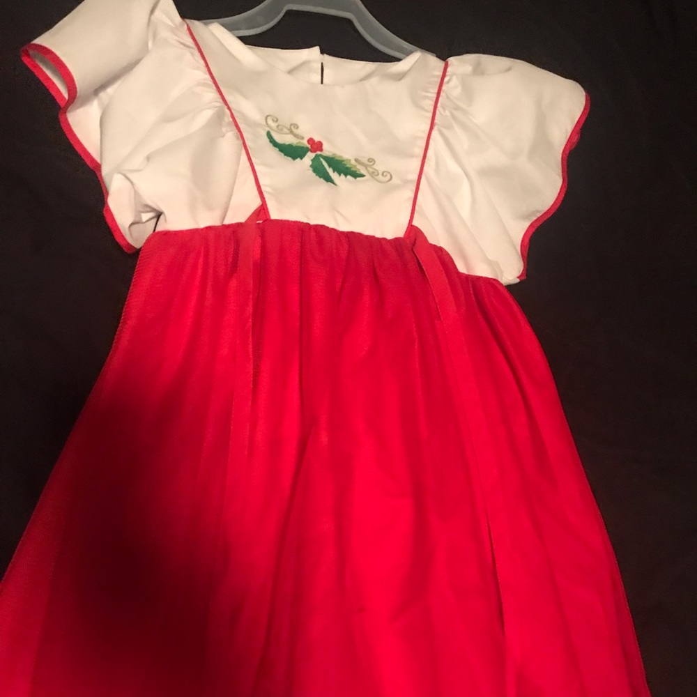 Eleanor rose Christmas dress